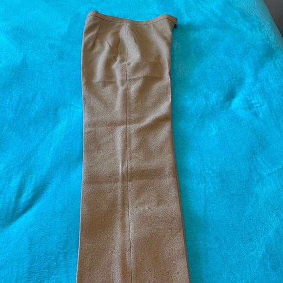 Caramel Hair Women’s Suit Set - Picture 11 of 16